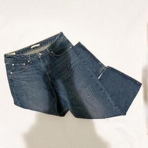 levis dark wash low loose size 31 womens